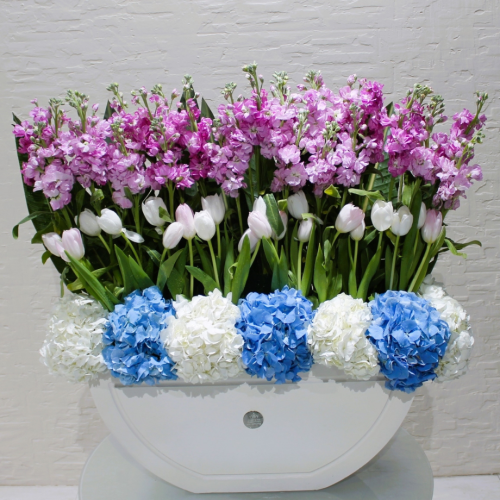 Lavish bouquets (باقات فخمة)