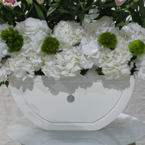 Fragrant pink boat (وردي عطري)