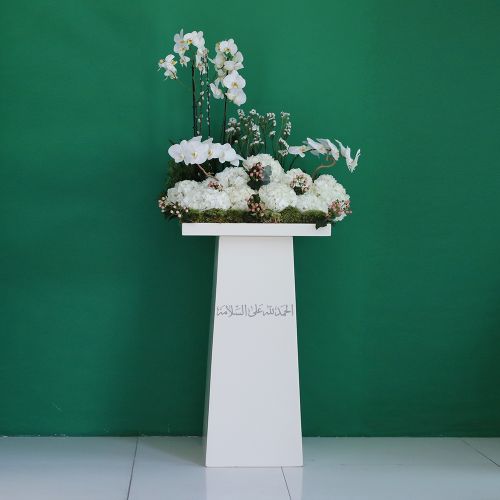 Classical Garden(حديقة كلاسيكية)